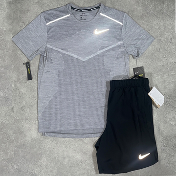 Nike - Techknit T Shirt Light Grey / Black Challenger Shorts