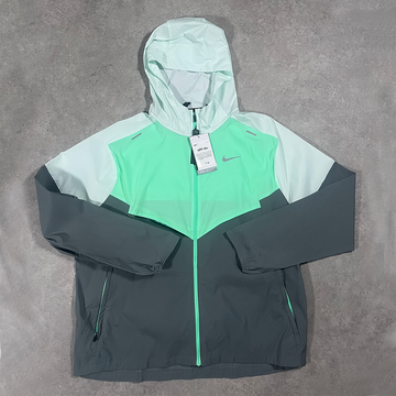 Nike - UV Windrunner - Mint / Grey