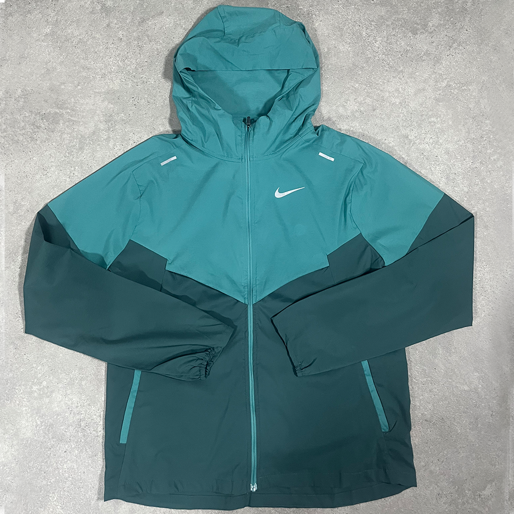 Nike - UV Windrunner Jacket - Teal Green